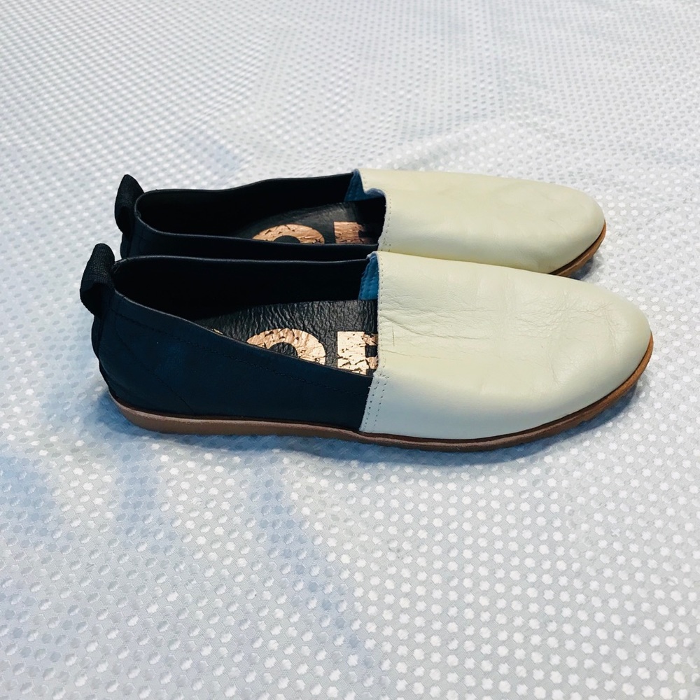 Sorel - Picture 1 of 8